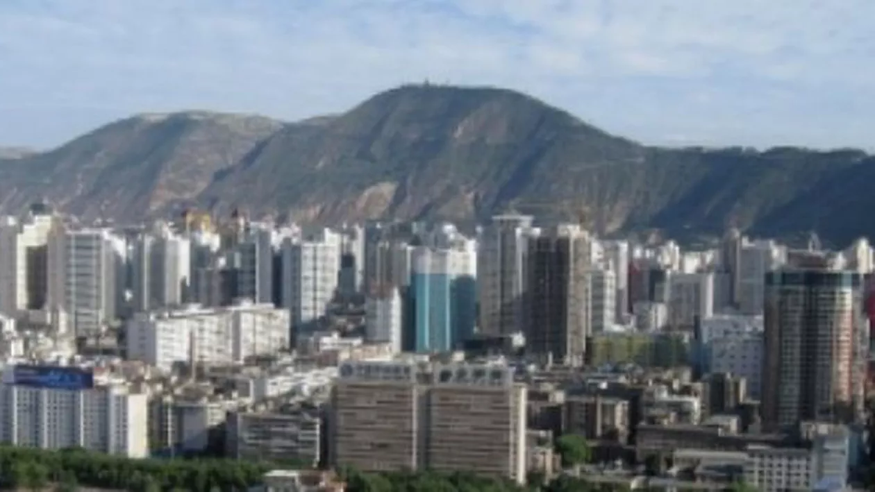 China pune la pământ munţi întregi: ''Este un experiment fără precedent în istoria omenirii!'' (FOTO)