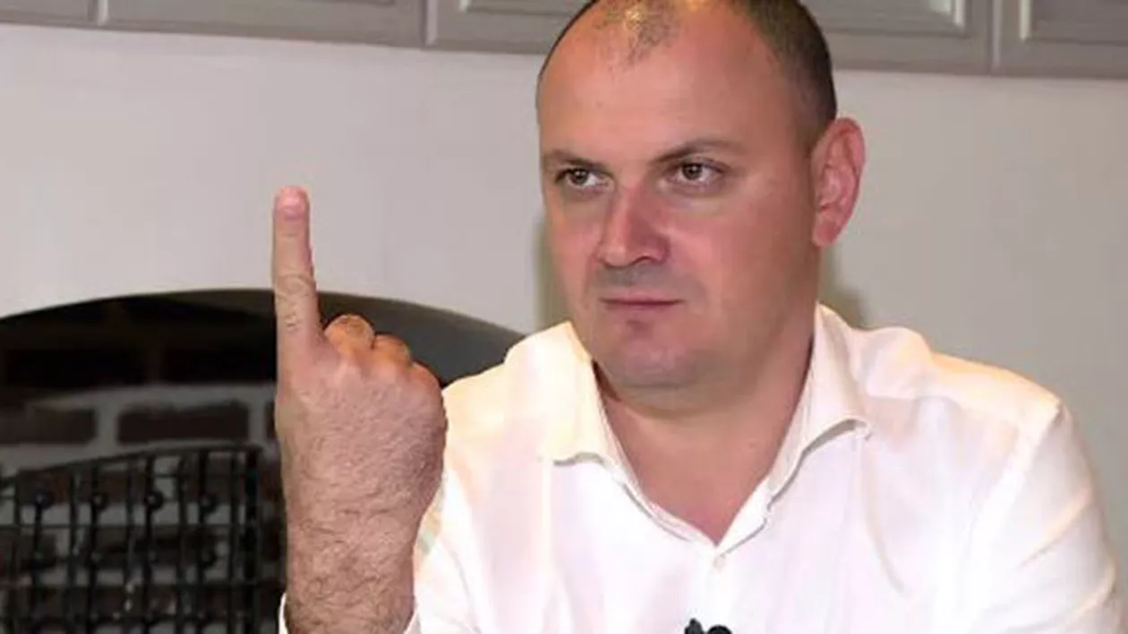 DE CE ar fi ales Sebastian Ghiță să fugă în Serbia: Prietenia cu premierul Vucici, un apropiat al lui Victor Ponta, dar şi legătura privilegiată dintre Belgrad şi Moscova