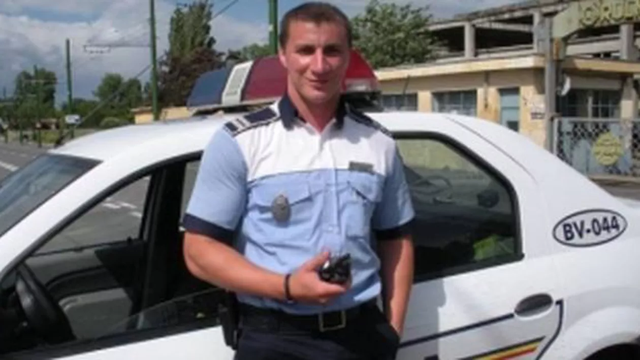 Godină, reacție la declarațiile lui Rădulescu (PSD): Dacă eu aș spune că e posibil să-mi iau pistolul și să trag pe stradă, psihologul unității m-ar întreba dacă se întâmplă să visez dragoni, dacă vorbesc cu ei şi dacă mi-s dragi