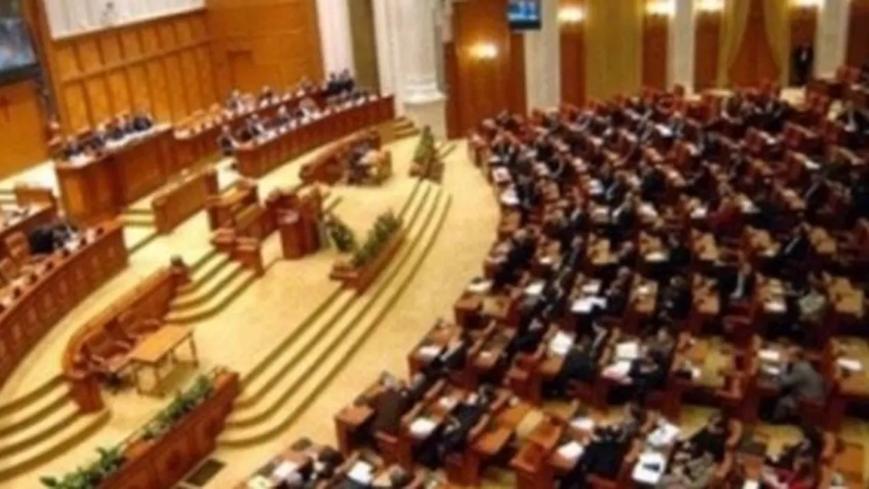 Deputații au adoptat pe articole proiectul de modificare a definiţiei familiei din Constituţie. Deputat PMP: Familia este formată dintr-un bărbat și o femeie. Clar și răspicat!