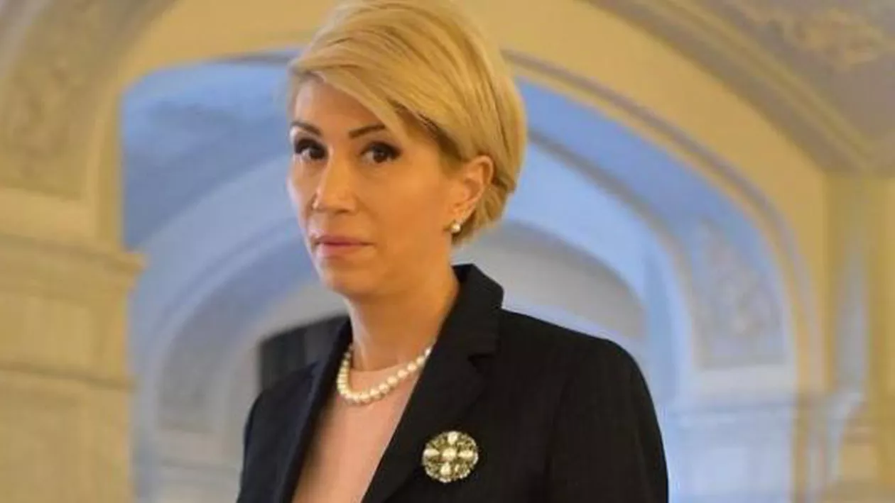Îngrijorările unui liberal. Raluca Turcan: Majoritatea ar putea îngropa în Parlament iniţiativa de revizuire a Constituţiei pe tema familiei