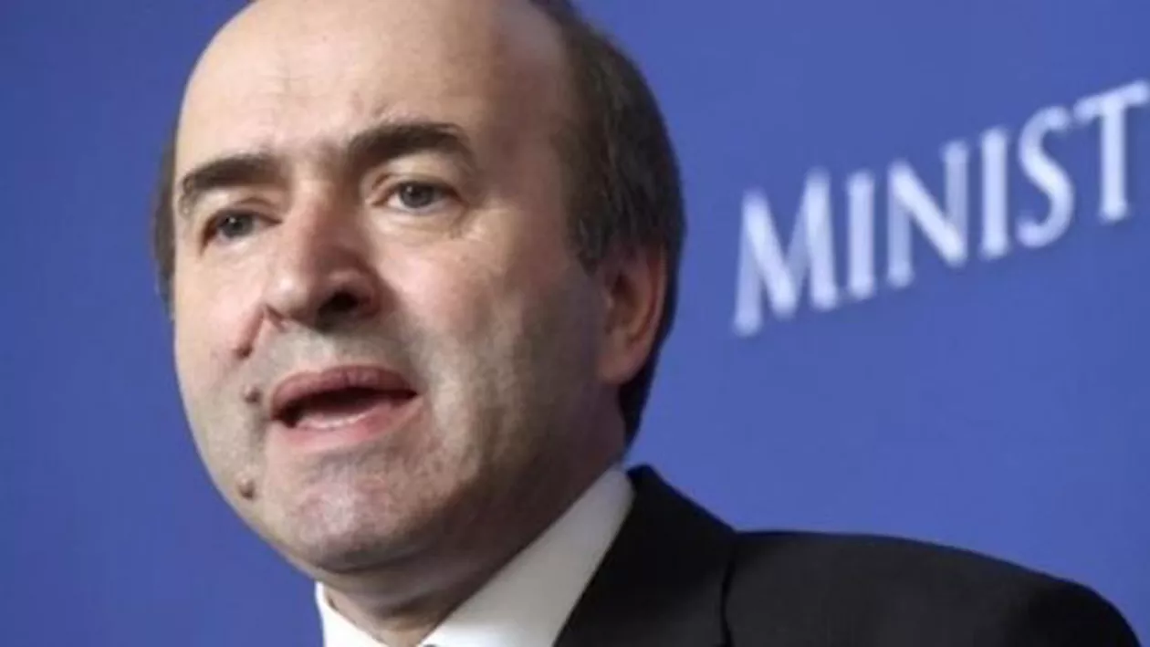 Toader i-a prezentat lui Grindeanu concluziile evaluării lui Lazăr și Kovesi. În sediul Guvernului se afla și Tăriceanu