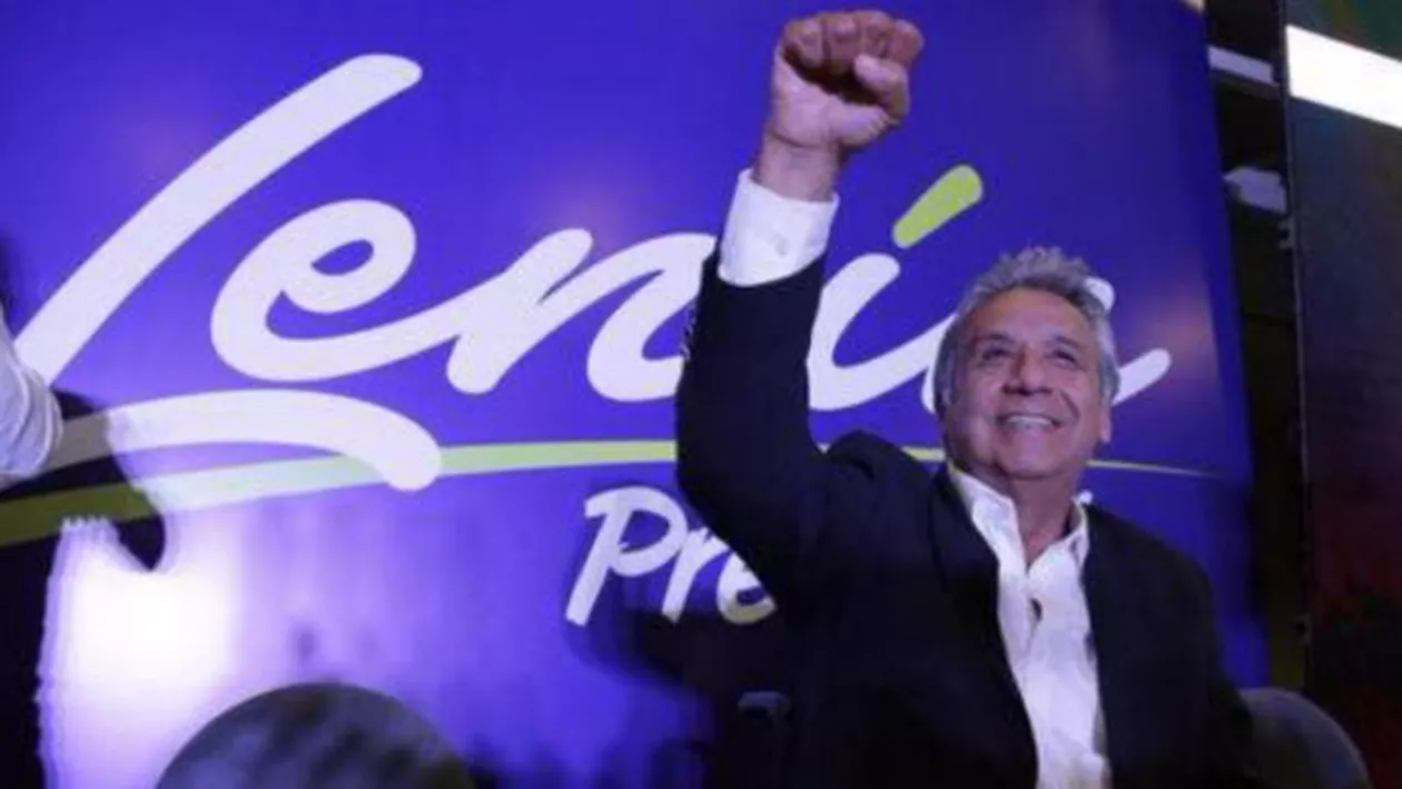 LENIN A REVENIT LA PUTERE: "El este președintele" (FOTO)