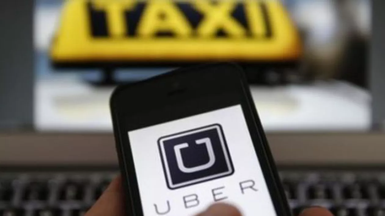 Protest în Cluj: Zeci de taximetriști au cerut în stradă scoaterea serviciului Uber în afara legii (VIDEO)