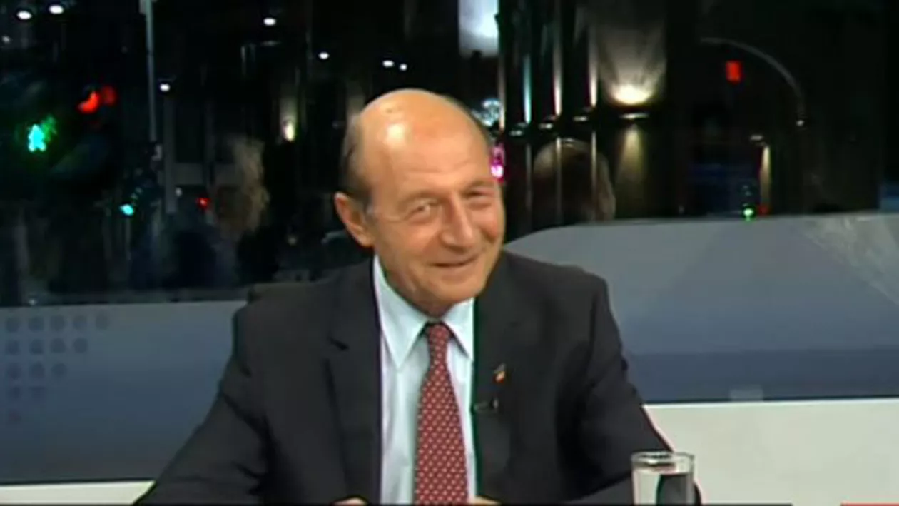 Traian Băsescu, despre întâlnirea SOV - Geoană dinaintea confruntării tv de la alegerile prezidențiale din 2009: A fost operațiune de paparazzi. Era imparabilă și nu nu avea nicio șansă să scape neobservat (VIDEO)