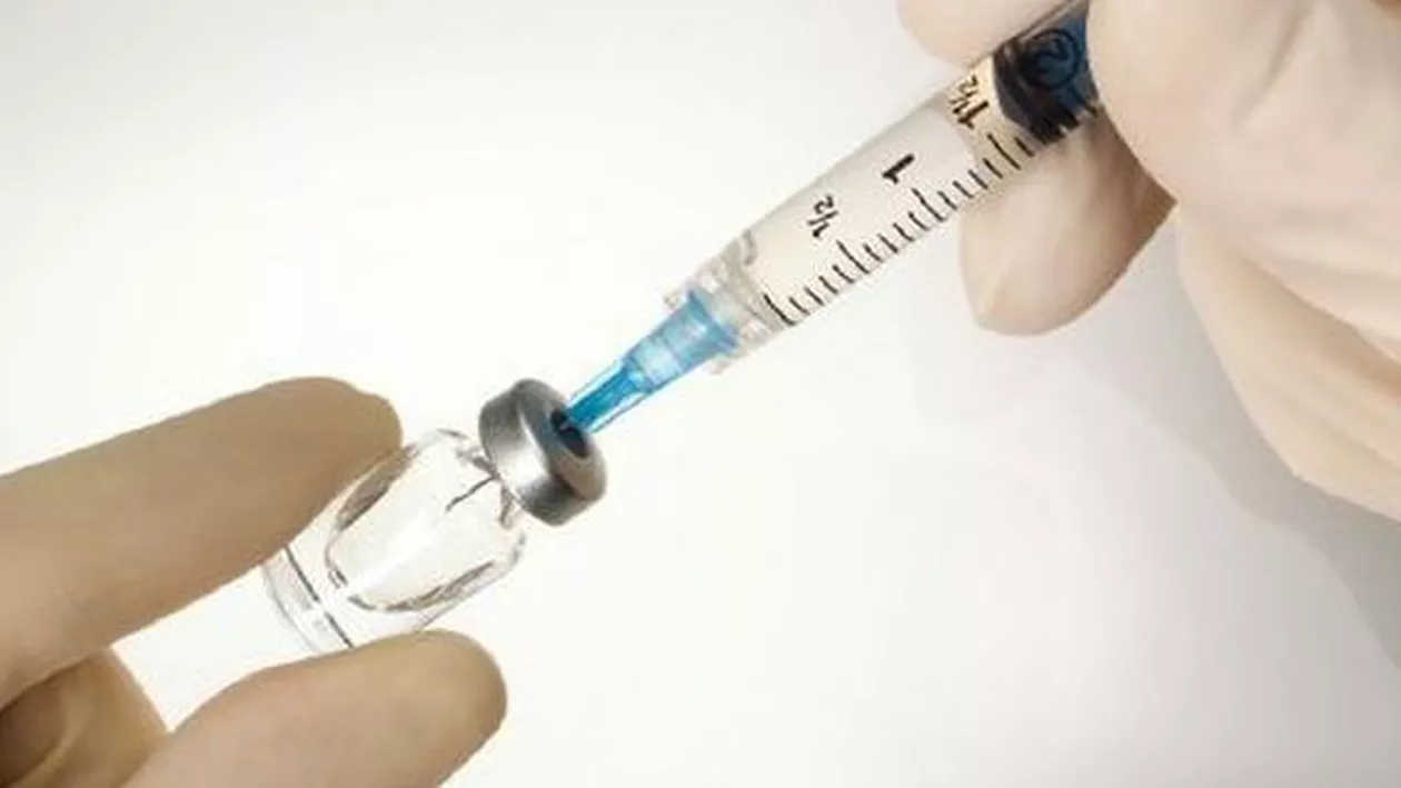 Noi controverse privind vaccinarea. Flaconul se deschide doar pentru zece nou-născuți: ”Mi-a murit copilul” (VIDEO)