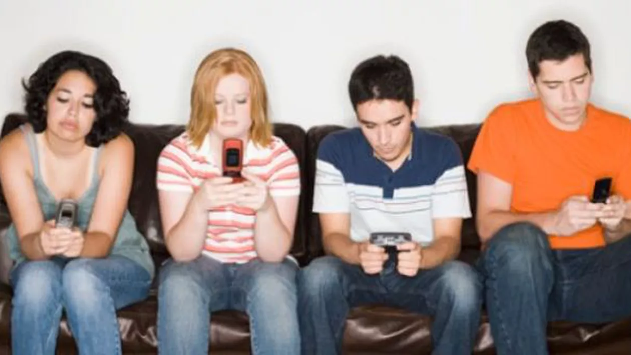 Alertă: O nouă afecțiune cauzată de telefoanele mobile!