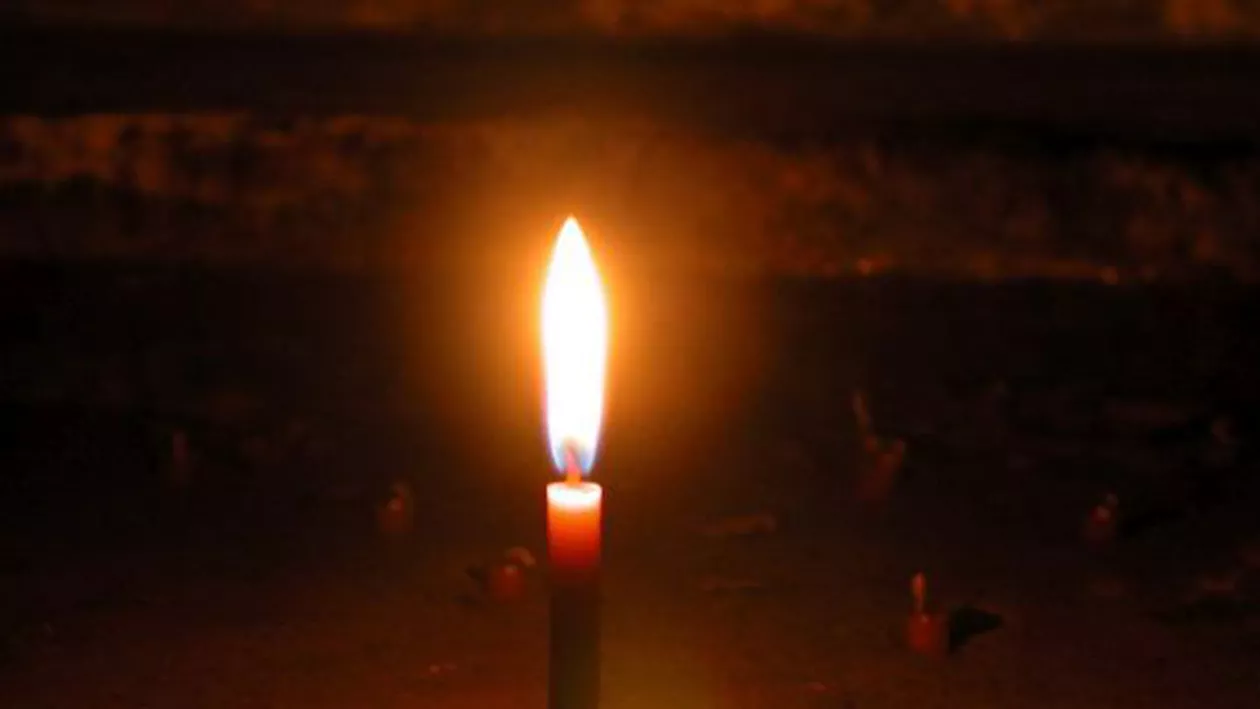 Lumea fotbalului ZGUDUITĂ din nou! Un fost internaţional englez, mort la doar 44 de ani (FOTO)