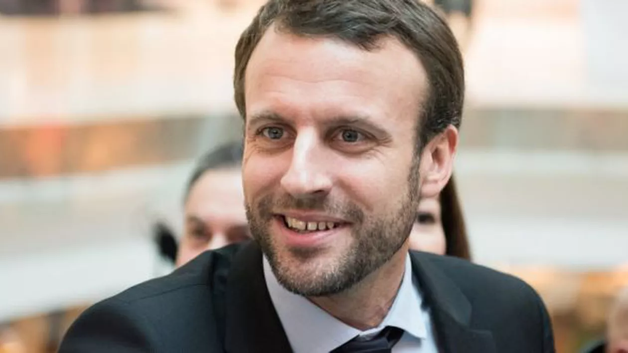 Marine Le Pen crește ușor în sondaje după atacul din Paris, dar Emmanuel Macron rămâne favorit