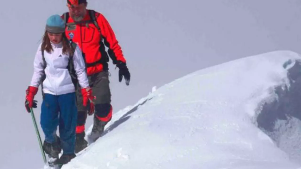 „Nicio organizaţie de munte din lume nu recunoaşte goana după recorduri“. Societatea Ghizilor Montani: Expediția, organizată în scop comercial. Ovidiu Popescu nu avea calificarea legală