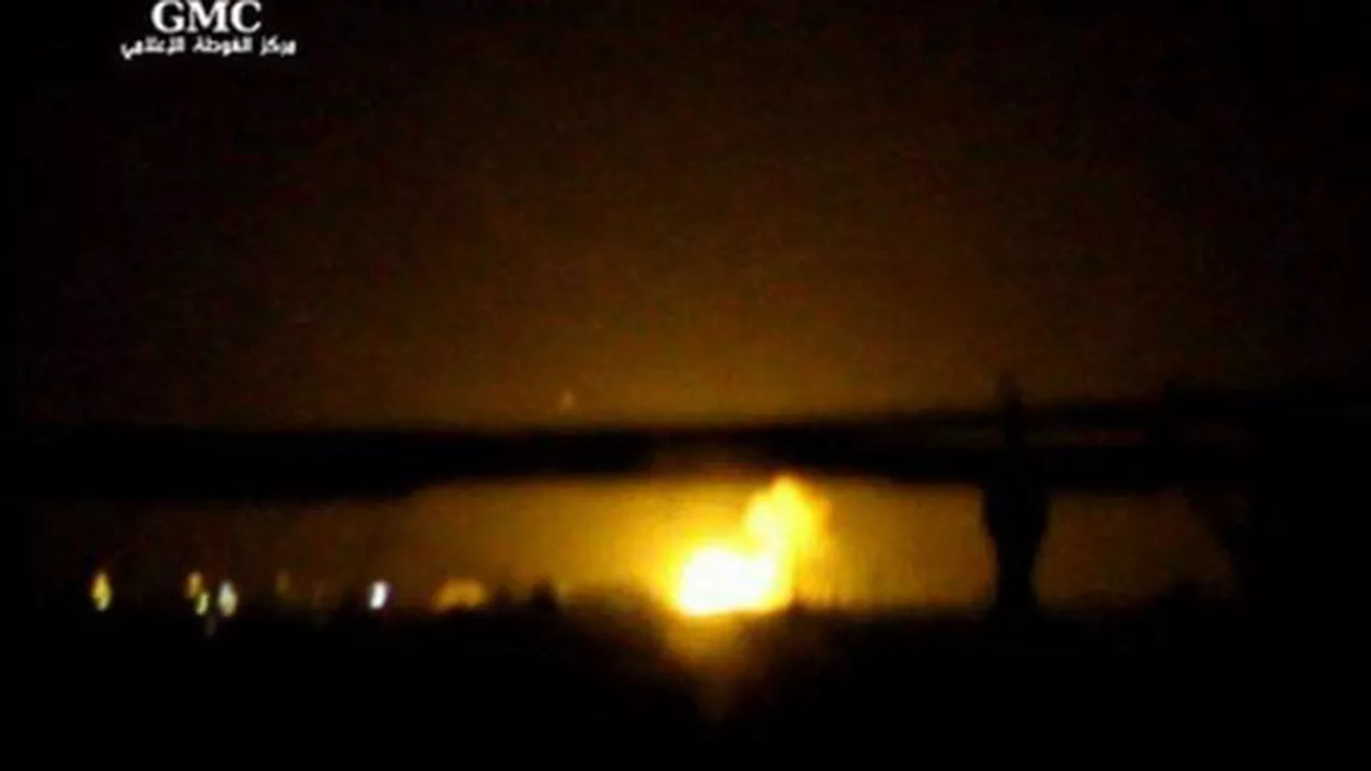 ALERTĂ în Siria: Explozie PUTERNICĂ, urmată de incendiu în apropiere de aeroportul din Damasc (VIDEO)