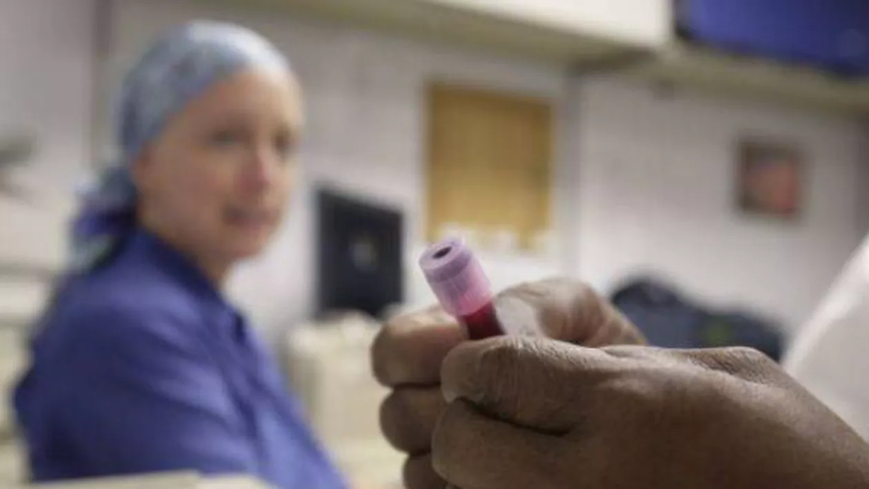 Medicamentele pentru cancer NU se mai vând în România: Producătorii se retrag de pe piață, pacienții sunt lăsați să moară (VIDEO)