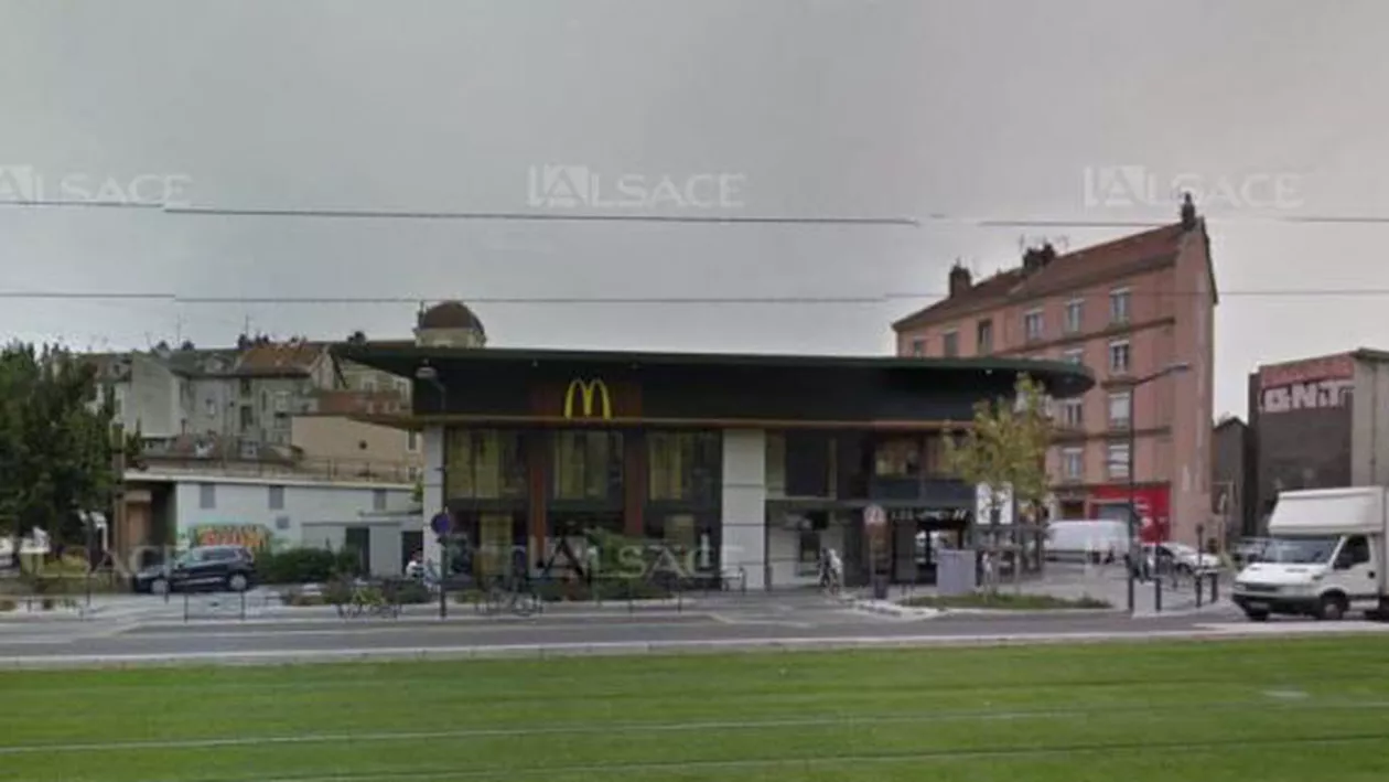 Alertă în Franța! Explozie la un restaurant McDonald's! (VIDEO)