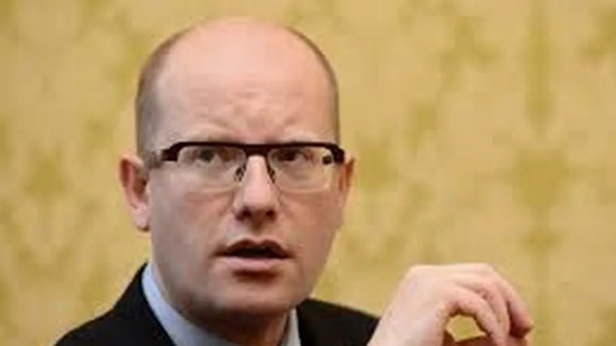 Premierul ceh Bohuslav Sobotka a DEMISIONAT în urma unei dispute cu ministrul de Finanţe