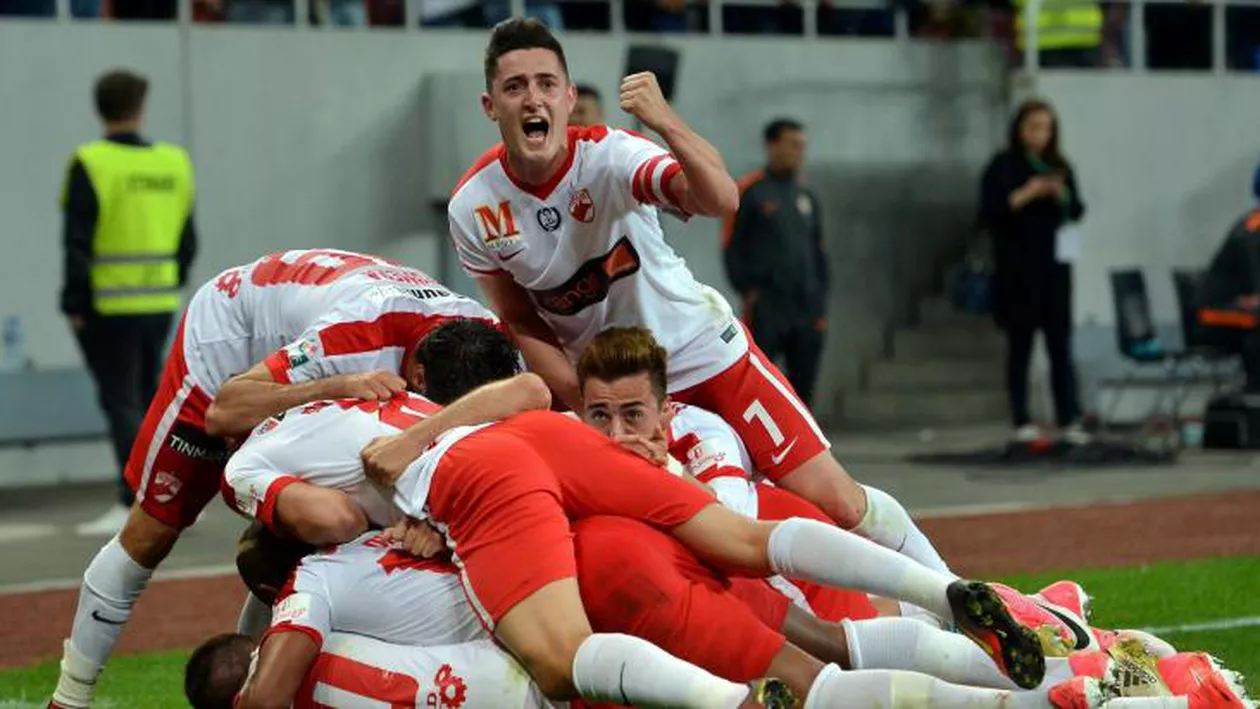 Dinamo a șters pe jos cu CFR Cluj și este noul lider al Ligii 1 cu doar o etapă înainte de finalul sezonului