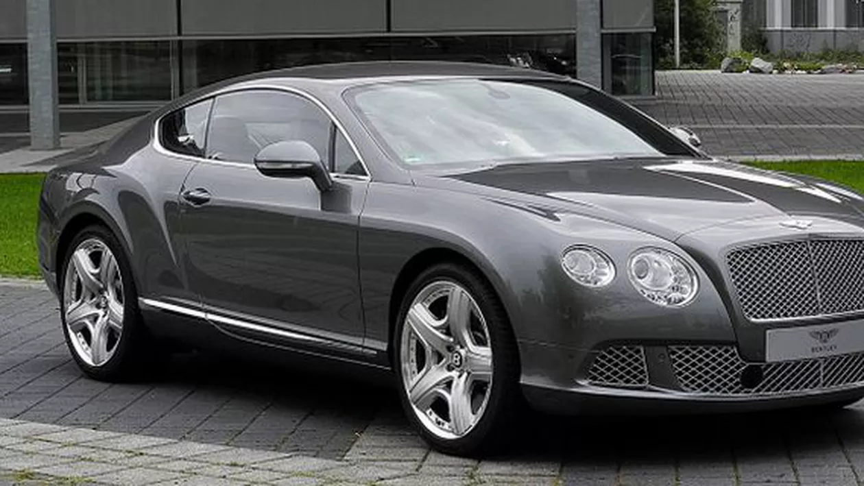 Bentley țintește publicul vegetarian: Interioarele mașinilor, căptușite cu o piele sintetică, fabricată din ciuperci și meduze