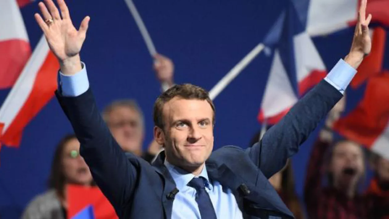 Franța: Emmanuel Macron a fost învestit în funcția de președinte într-o ceremonie grandioasă la Palatul Elysee