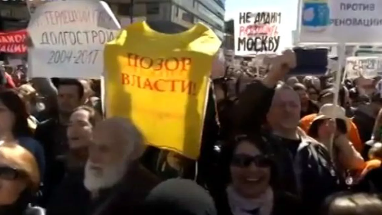 Mii de ruși au protestat la Moscova din cauza unui nou plan de urbanism. Dreptul la proprietate privată, pus în pericol (VIDEO)