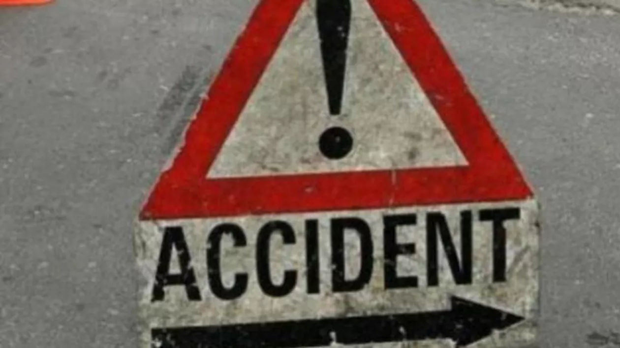 O ELEVĂ A MURIT ÎN FAȚA LICEULUI! Accident TERIBIL în Vâlcea