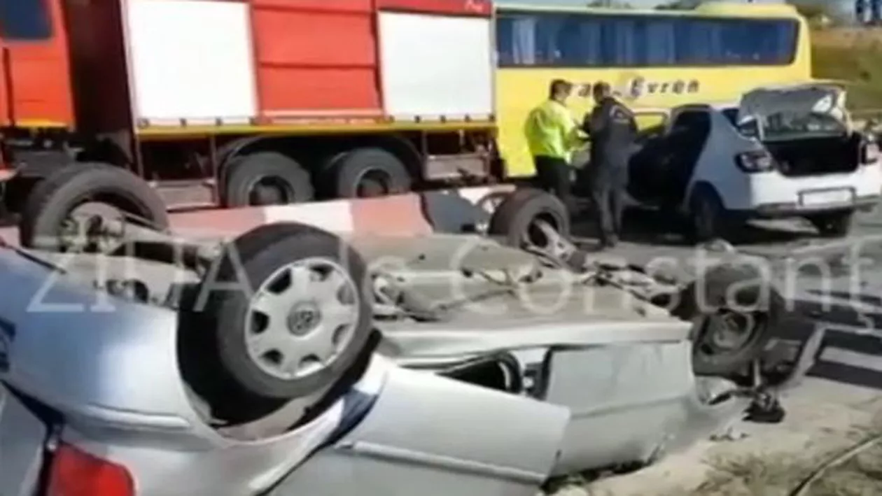 VICTIME ÎNCARCERATE. SMURD-ul, intervenție de urgență! Accident CUMPLIT în Constanța (VIDEO)