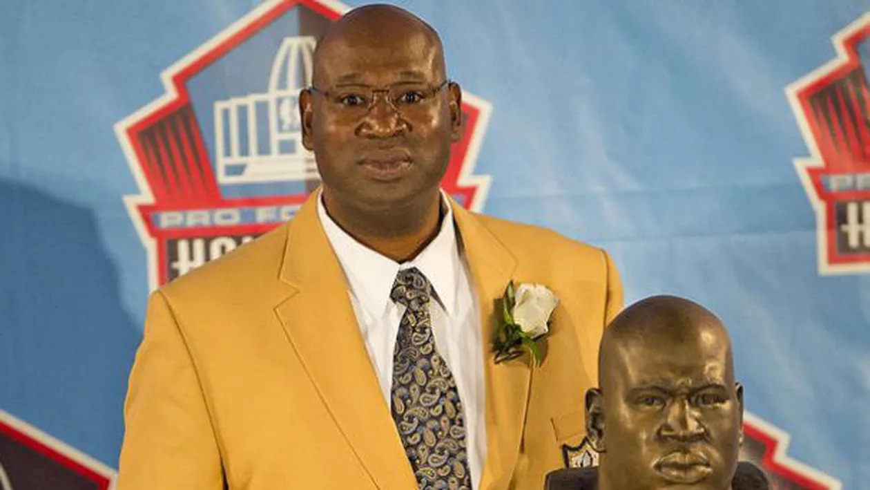 Un jucător legendar de fotbal american a încetat din viața la doar 48 de ani