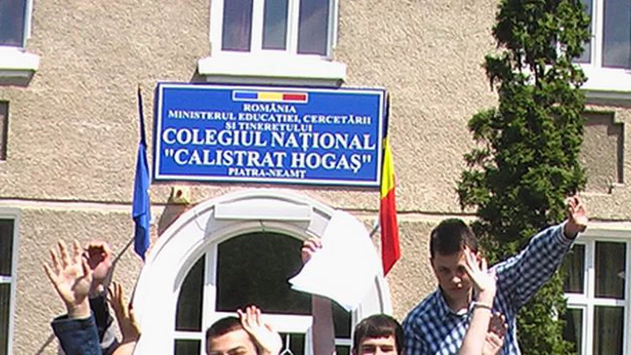 S-a greșit ȘEFUL DE PROMOȚIE! Gafa unui director de liceu a dus la discriminarea unei eleve eminente