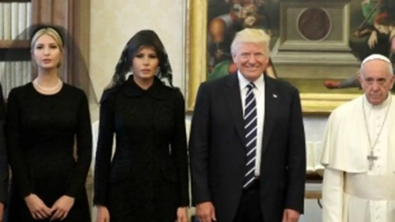 Imaginea cu chipul trist al Papei Francisc de la întâlnirea cu Donald Trump, virală pe internet: Care sunt cele mai amuzante reacții (FOTO)