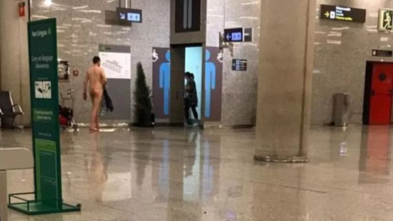 NIMIC de declarat! Un pasager DEZBRĂCAT s-a prezentat la aeroport: Așa se SCAPĂ de controlul bagajelor!