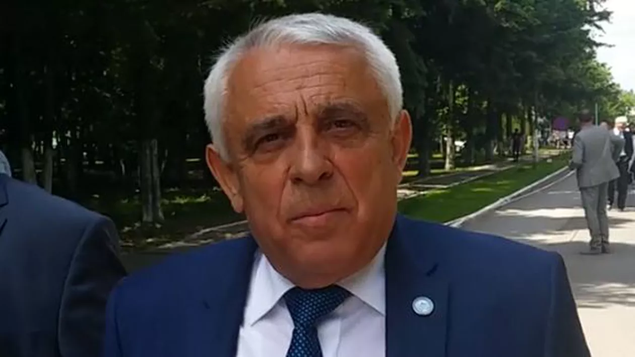 Iar s-a făcut de râs... Ministrul Petre Daea, despre revederea foștilor colegi de facultate: Întâlnirea a fost plăcută, dar umedă