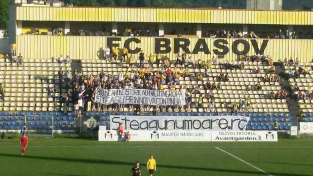 FC Brașov DISPARE după opt DECENII de EXISTENȚĂ! Oficialii NU mai înscriu echipa în CAMPIONAT! Motivul INEDIT pentru care SUPORTERII nu au venit pe STADION