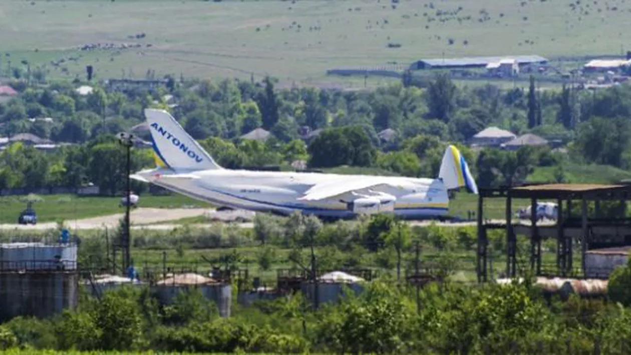 Moldova: Operațiune SUSPECTĂ a unui avion rusesc pe aeroportul din Bălți (VIDEO, FOTO)
