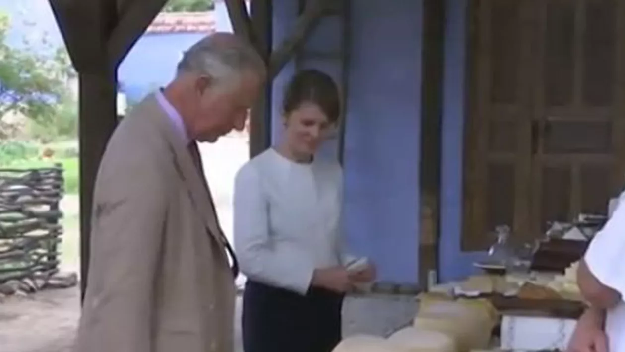 Prințul Charles, la Viscri: Fundația sa îşi propune să restaureze clădiri istorice din Transilvania şi să creeze un mic circuit economic în jurul lor (VIDEO)