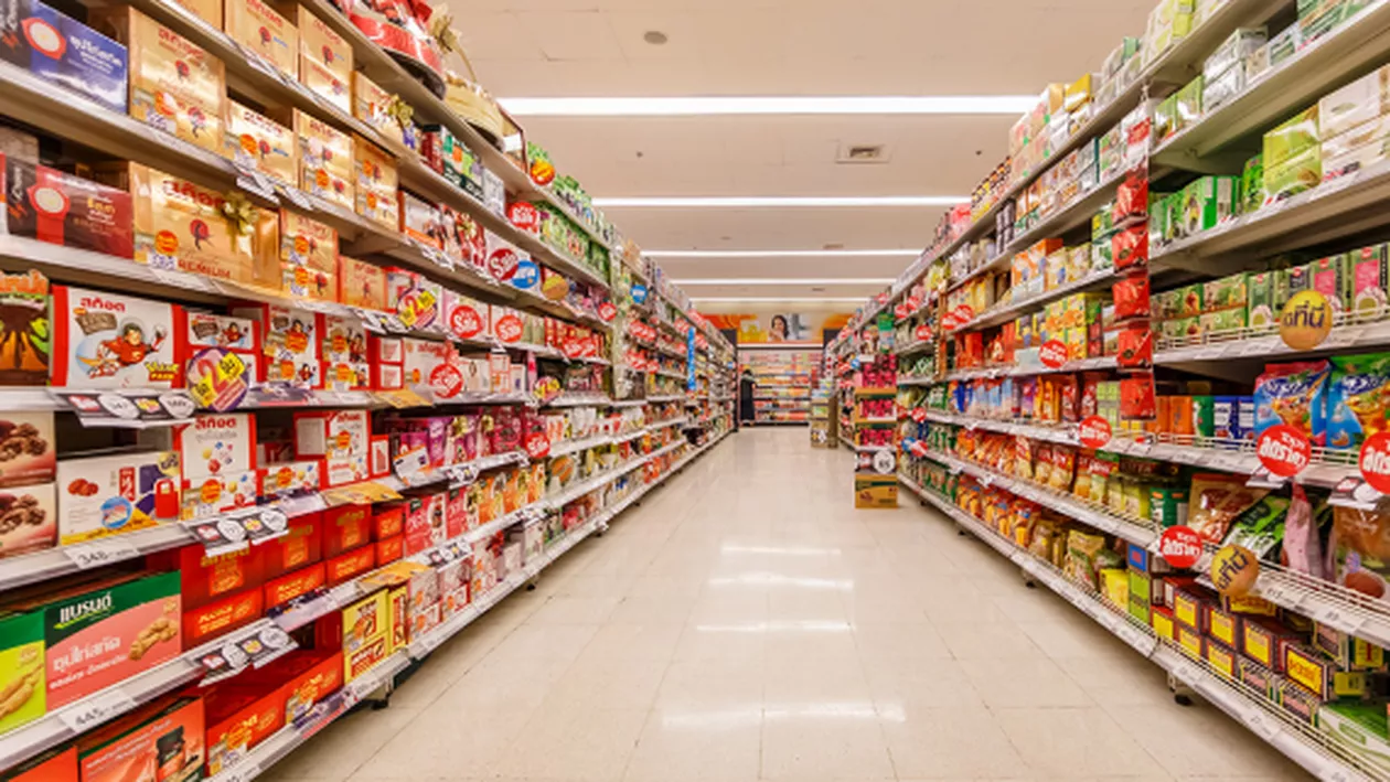 Solicitare la Guvern privind scoaterea din orașe a magazinelor cu o suprafață mai mare de 1.000 de metri pătrați