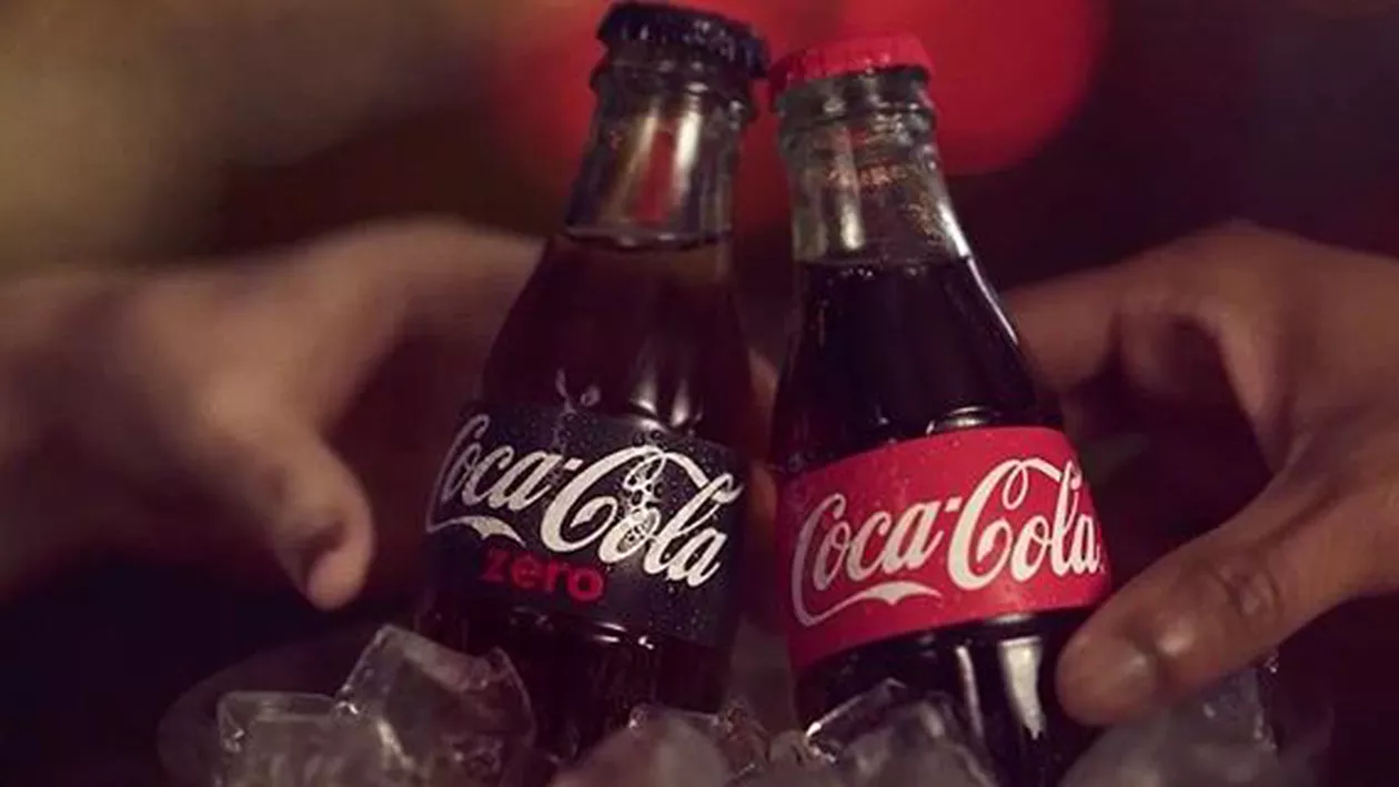 Sticlele de Coca Cola la 1,5 litri, retrase de pe piață dintr-o zonă a Italiei: Care este motivul