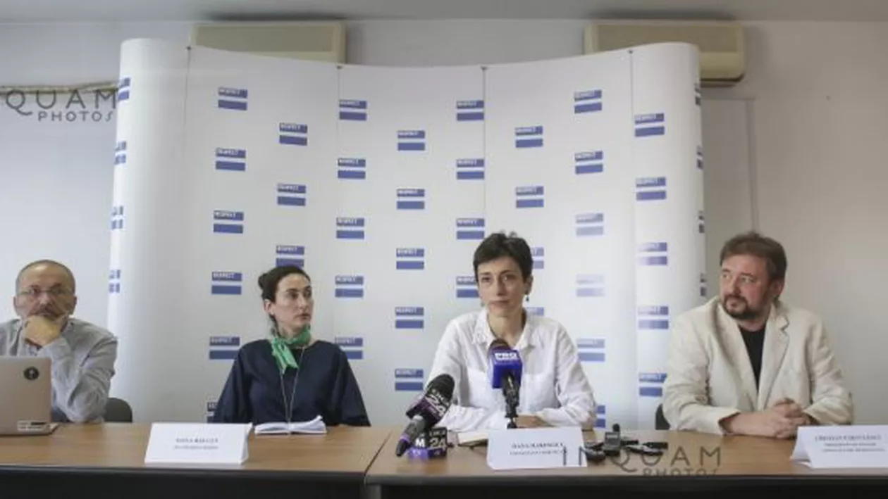 S-a lansat platforma civică “Respect" împotriva modificării Constituției privind redefinirea familiei tradiționale