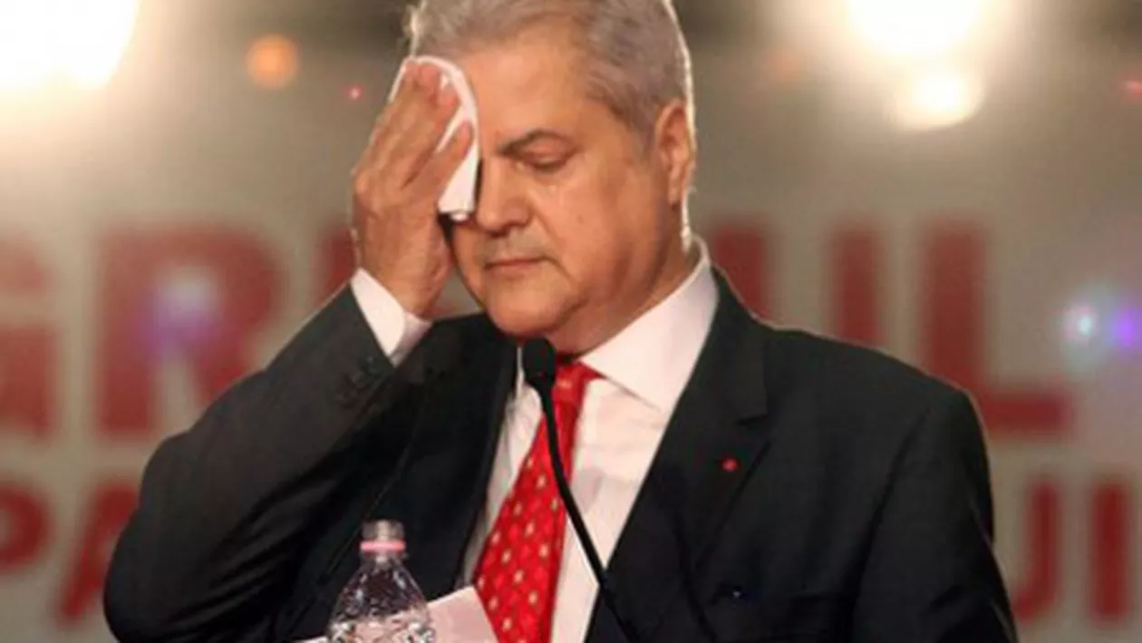 “Se dovedeşte încă o dată falimentară”. Adrian Năstase, dezamăgit de PSD