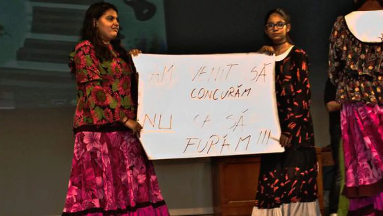 Atenție la genți! Controlați copiii! DISCRIMINARE ETNICĂ la Concursul Național de Interpretare Instrumentală: „AM VENIT SĂ CONCURĂM NU CA SĂ FURĂM!” (FOTO)