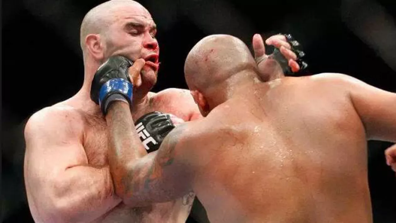 Doliu în lumea sportului: Luptătorul UFC Tim Hague a murit după un Knock Out năucitor