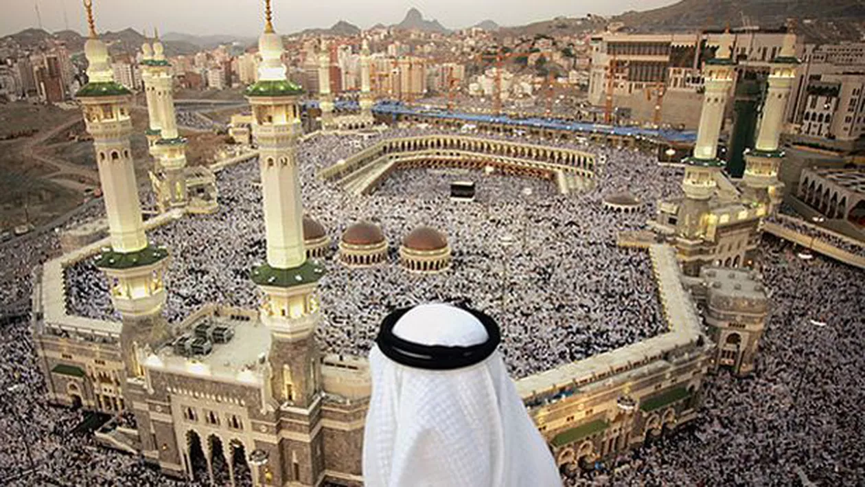 ALERTĂ în centrul credinței islamice! Un KAMIKAZE a provocat o EXPLOZIE la Mecca