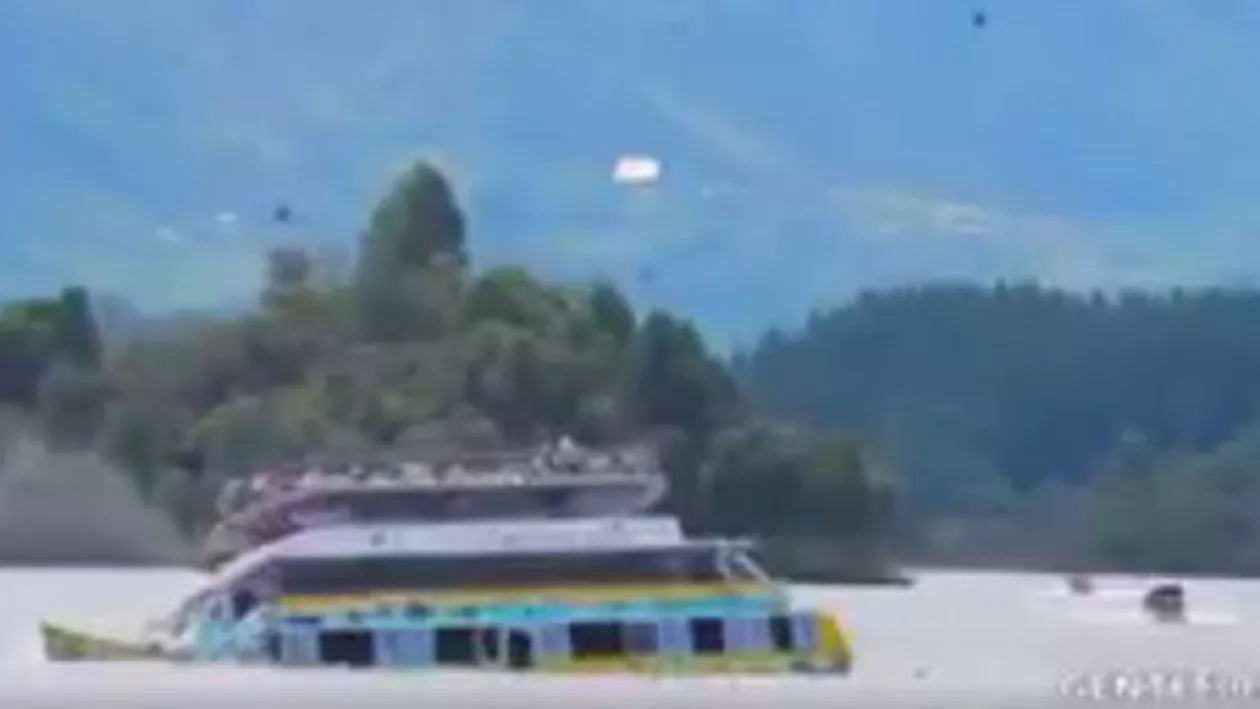 Tragedie în Columbia. O navă cu turiști s-a scufundat (VIDEO)