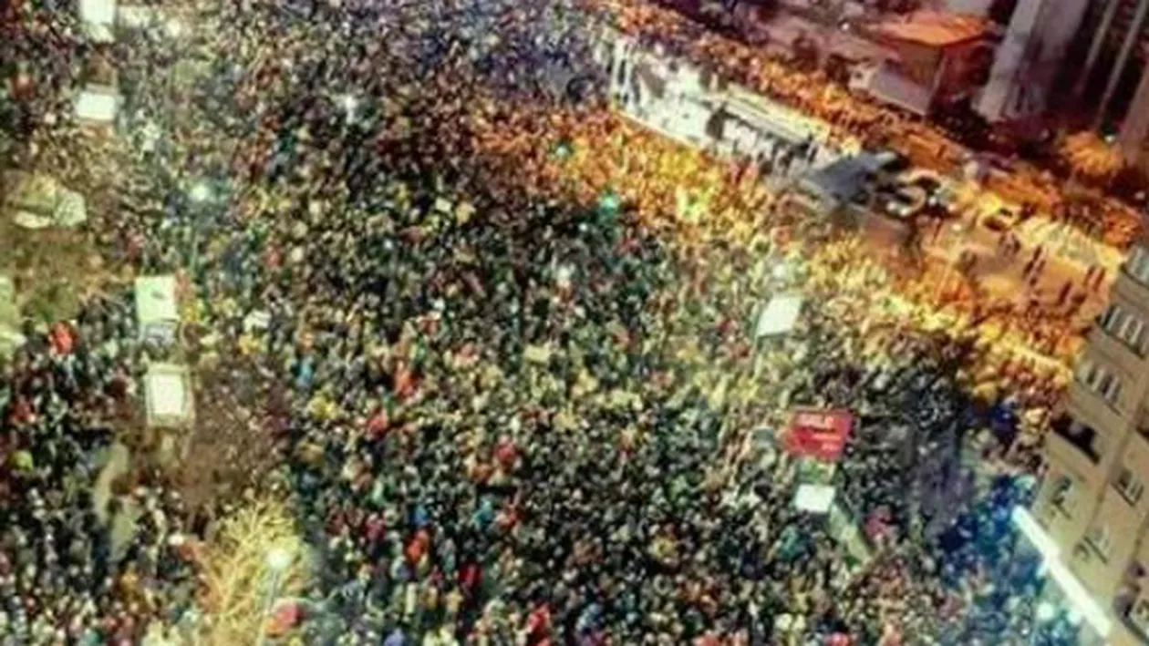 Se anunță PROTESTE MASIVE împotriva lui DRAGNEA și TUDOSE: Când ies oamenii în stradă