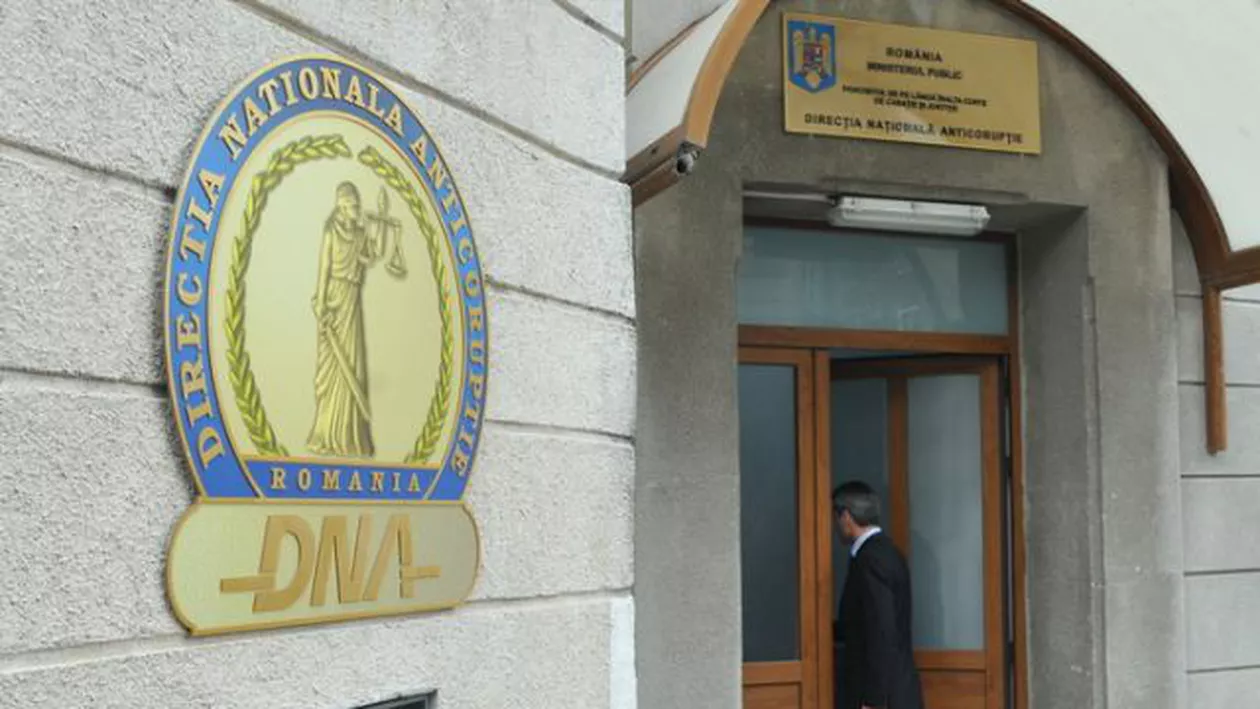 Revoltă în DNA! Laura Codruța Kovesi, atacată de procurori (FOTO)