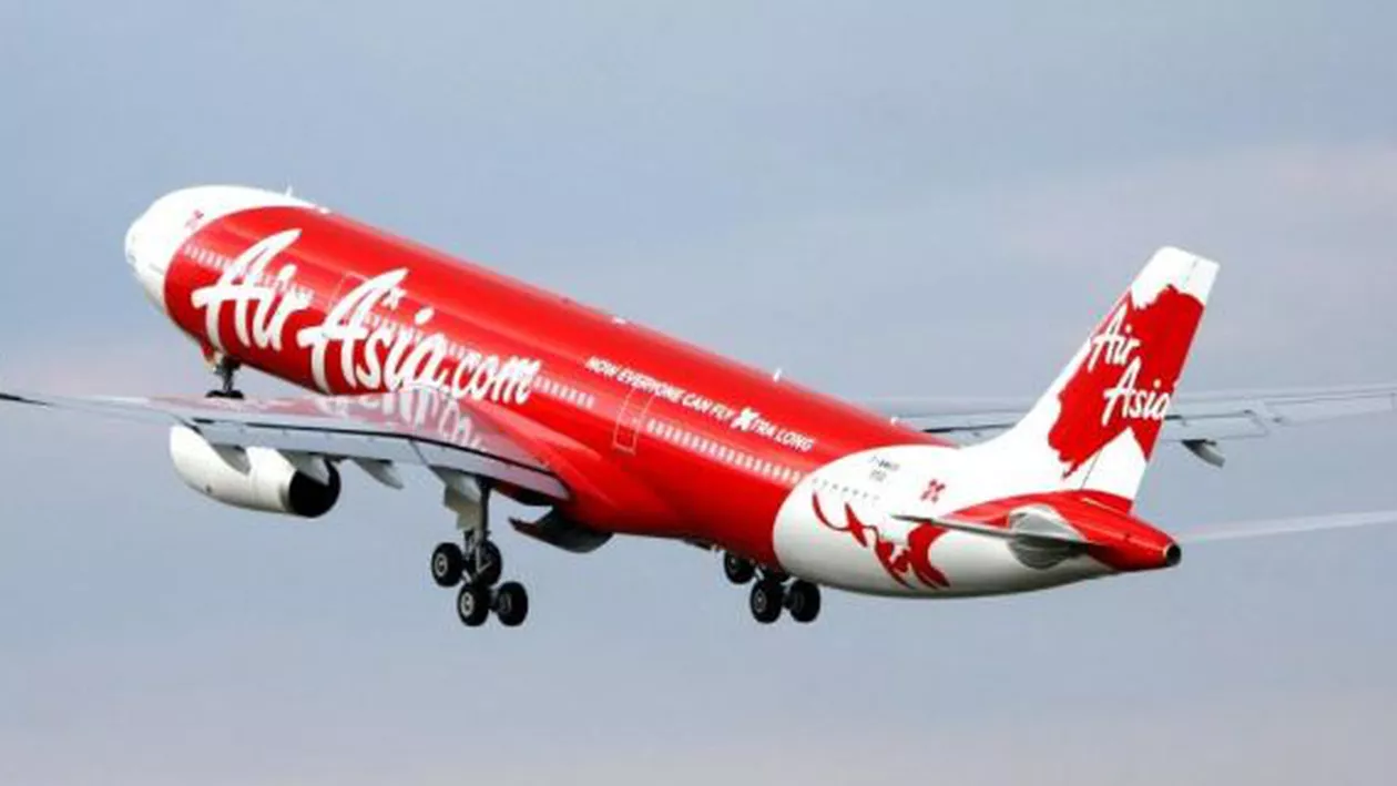 INCIDENT în aer: Un avion a fost nevoit să aterizeze de urgenţă în Australia