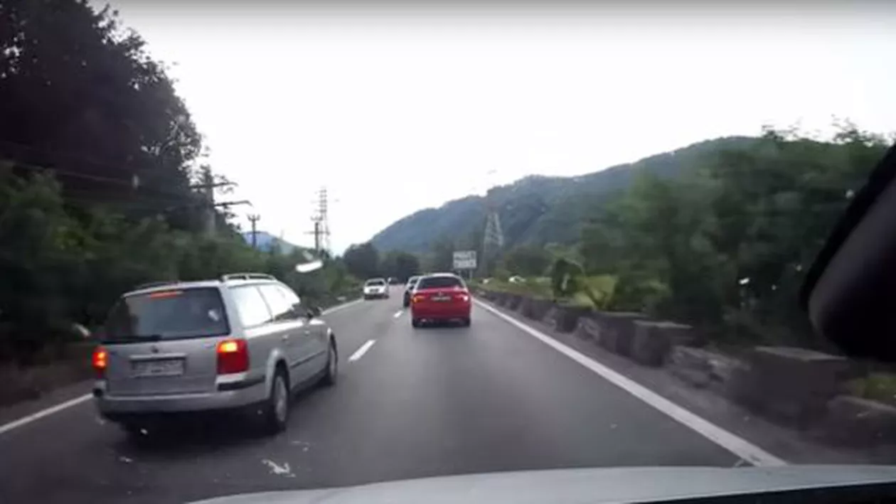 INCONȘTIENȚĂ URIAȘĂ a unui sibian! A intrat într-o DEPĂȘIRE neregulamentară pe Valea Oltului! Cum a scăpat (VIDEO)