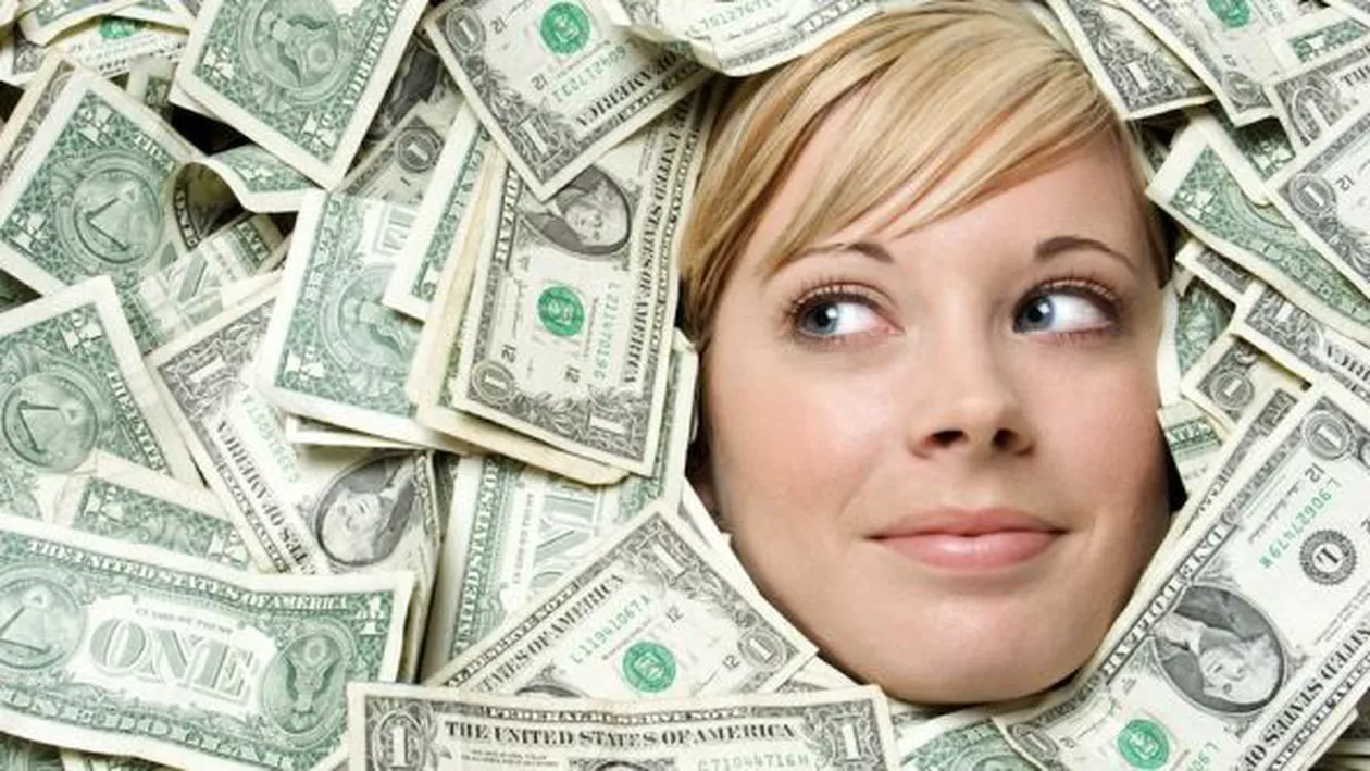 NOROC cu CARUL! O tânără din California a câștigat la LOTERIE de două ori într-o săptămână