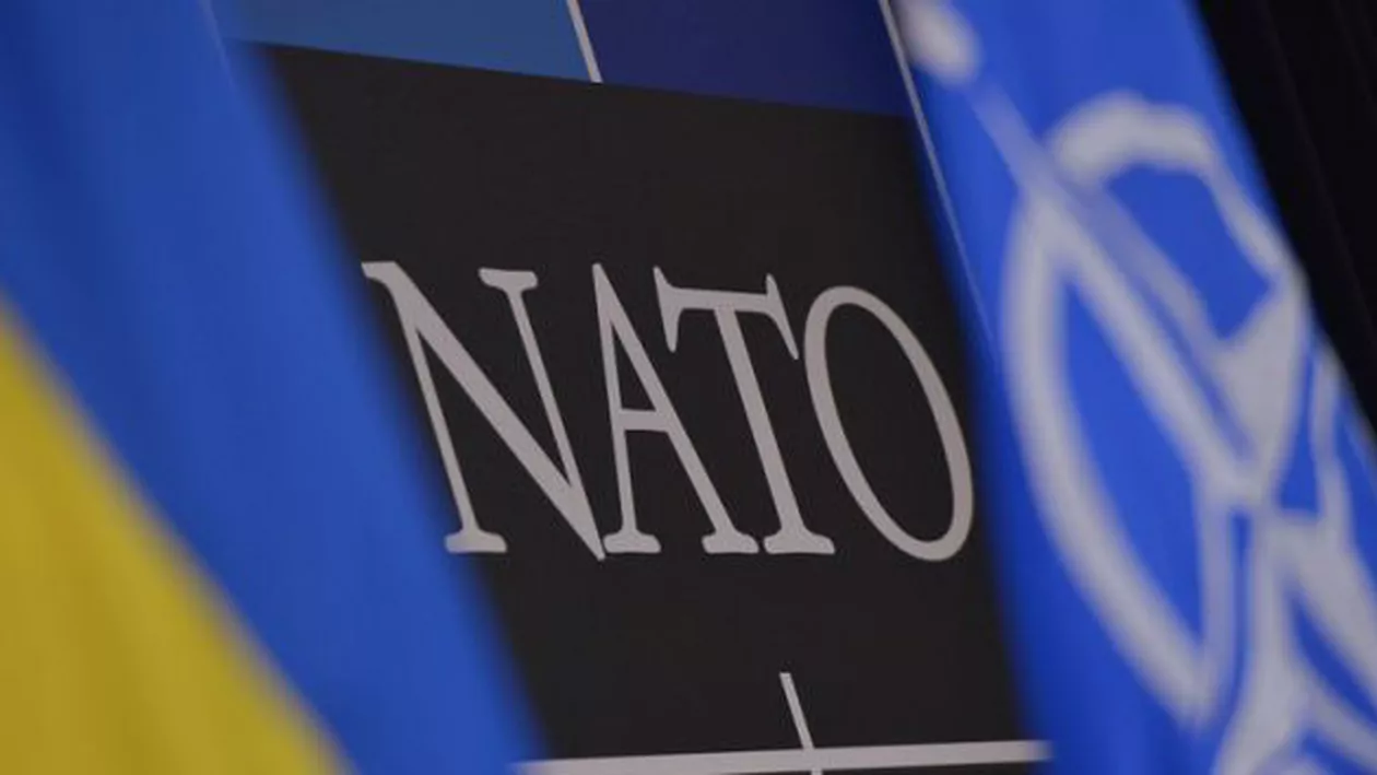 Ucraina privește spre Vest: NATO este de acord să înceapă negocieri de aderare cu fosta republică sovietică