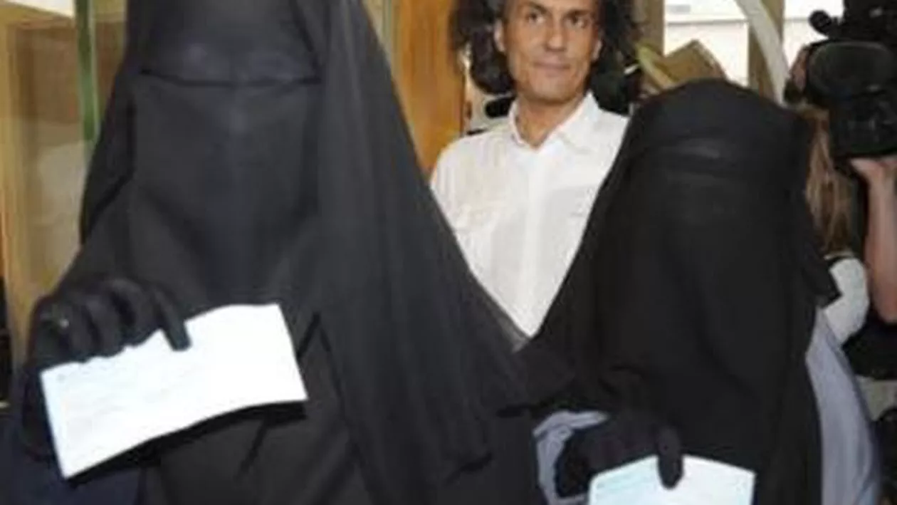 CEDO: Verdict despre purtarea vălului islamic în Europa