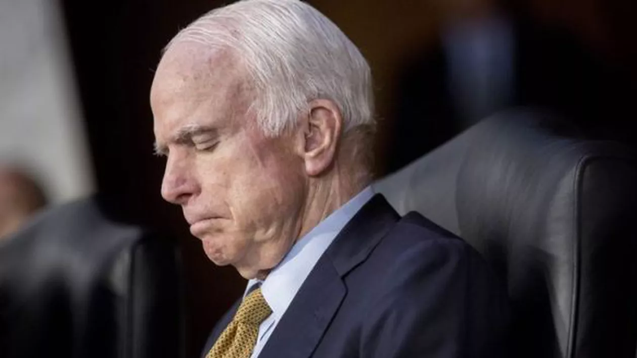 Senatorul John McCain suferă de o boală cumplită