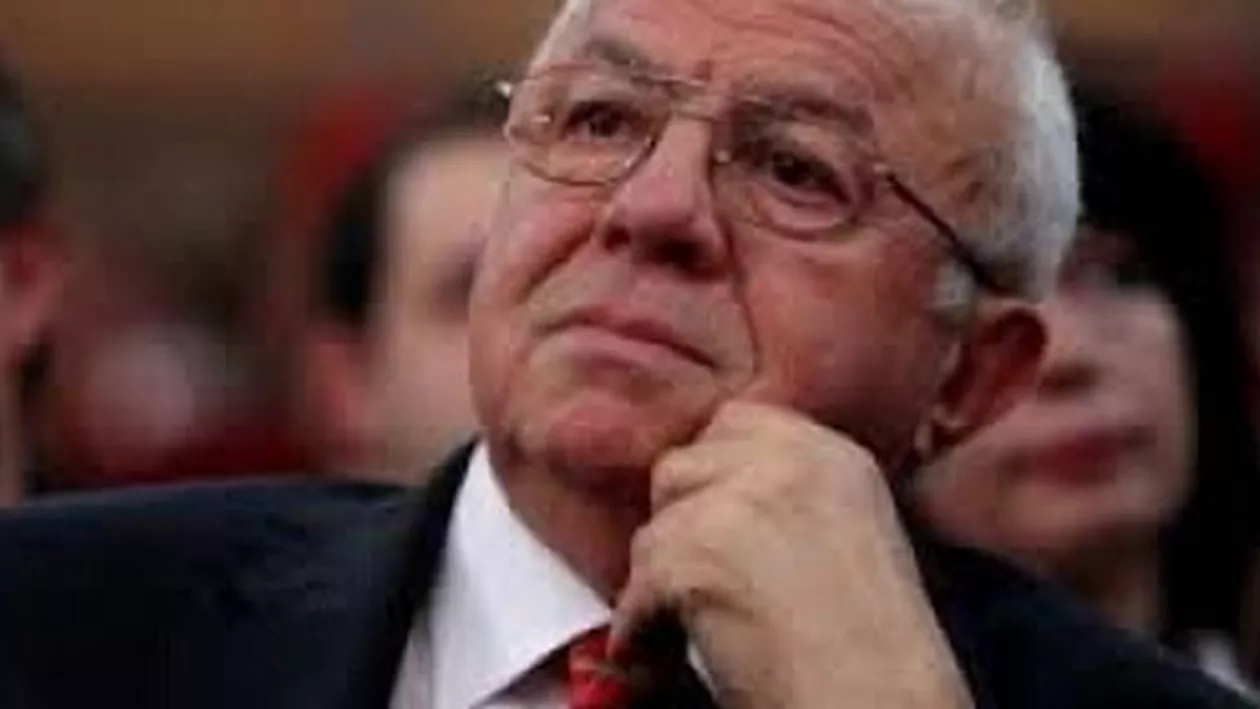 A furat Alexandru Arșinel lucrarea artistică a unui bolnav de cancer? Cunoscutul derbedeu, directorul băgăcios și rapace...