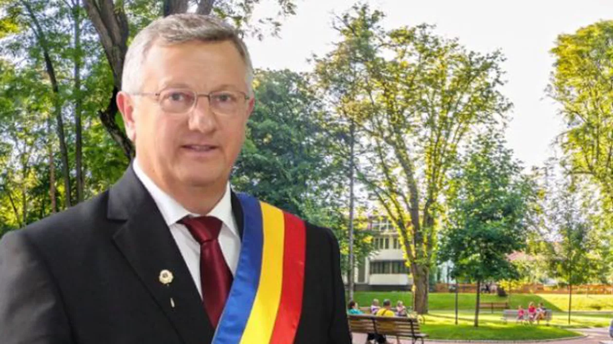 Un primar PSD a impus propria lege a salarizării: Și-a TRIPLAT LEAFA, la peste 13.000 de lei, din banii de investiții